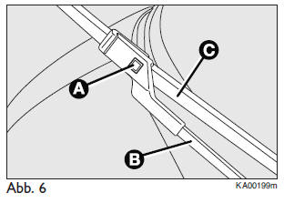 Ford Ka. Ersatz der Scheibenwischerblätter